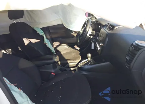 2015 Kia Soul из США, поврежденный, VIN KNDJN2A2XF7797553